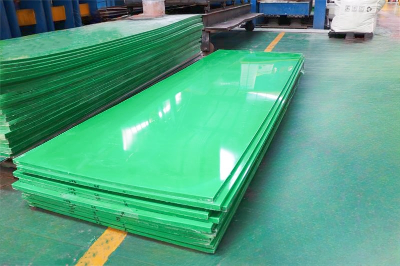UHMWPE plate